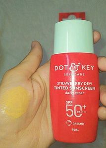 Dot And Key Strawberry Dew TINTED Sunscreen