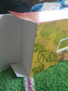 Gold plated MAGNETIC LOCK Devotional Prayer Box