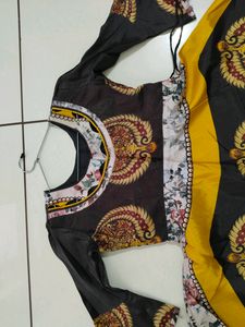 Coffee - Yellow Full Flair Gaun