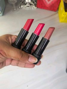 Elle 18 Makeup Kit
