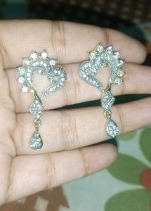 Heart Drop ad Earrings