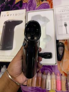 Temptu Air Machine With All Accessories