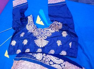 Elegant Blue &amp; Gold Saree