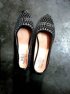 Self Style MIRROR &amp;STONE WORK JUTTI(BLACK)