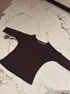 S-M Size Top