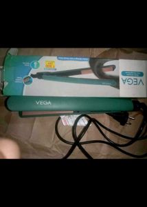 Vega Hair Straightner With Box