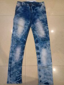 Trendy Blue Faded Cotton Jeans–Slim Fit,Expandable