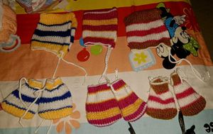 Infants Kids Combo Caps And Mittens