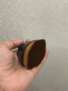 Foundation Brush
