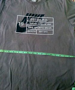 Nike T-shirt (XL)+1 T-shirt Free