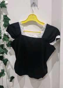 Cute Black &amp; White Lace Top