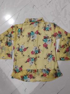 Floral Bell Sleeve Top