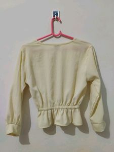 High Quality Creamy Tops