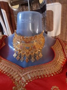 New Gold Pleated Nacklace Jewellery Set Pack Of 1