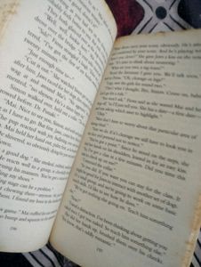 Nora Roberts&#39; &#34;The Search&#34; - Thriller