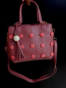 Chic and Elegant Smart Bag Suitable For Everyday