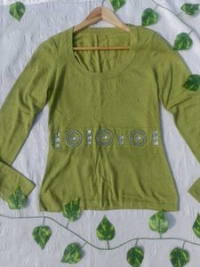 Y2k Embellished Top 💚