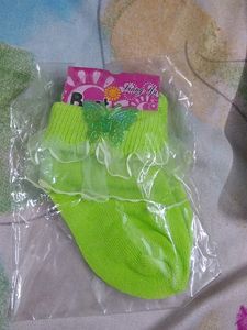 Baby Socks And Juti Approx 4-5 Inch