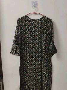 Elegant Floral Print Kurta