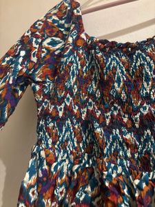 Patterned Peasant Style Crop Top