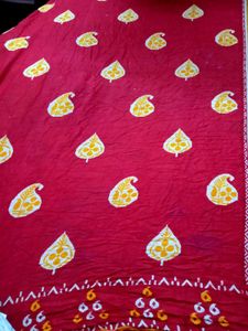 Red Bandhani Print Saree