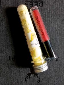 Swiss beauty Lip Gloss + Free Paper Soap
