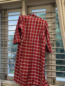 Red Knee Size Coat/shrug