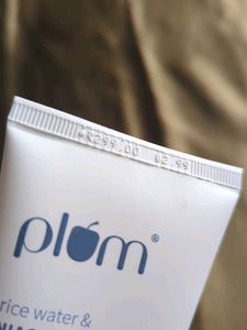 Plum Facewash