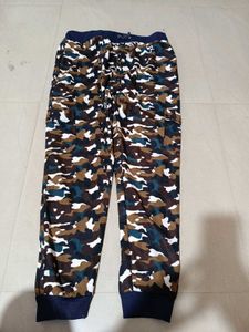 Cool Camo Print Casual Pants, 30 Size