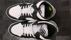 Black &amp; White Fashion Sneakers