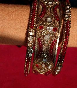 ELEGANT BANGLES YOU MUST BUYY!!