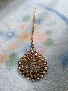 Gold Maangtika