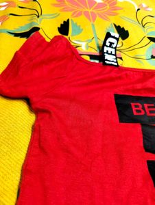 Red &#34;Be Fearless&#34; Graphic Tee