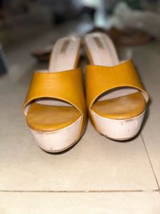 ELLE Yellow Heels Size 37