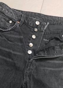 H&amp;M Ripped Mom&#39;s Jeans