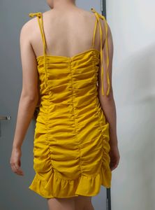 Solid Twist And knot Dress