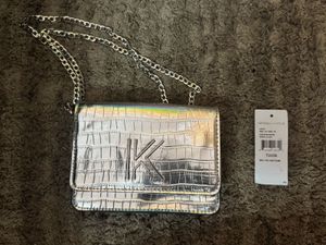 Micro Kendall +kylie Sling Bag ( Check Small Flaw)
