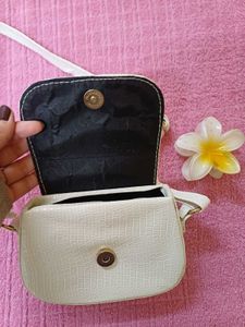 Chic White Crossbody Bag