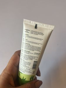 Plum Green Tea Face Wash