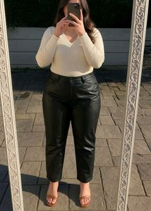 🇨🇵Blanche Porte Plus Size Faux Leather Mom Pant