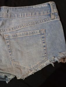 It Is An Original Bullhead Black Jeans Shorts. In Blue Color With American Flag Print.. Classic Jeans Shorts