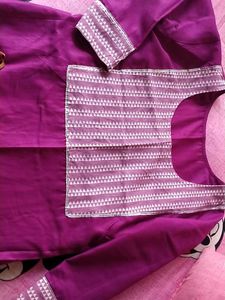 HOTTEST DEAL 😉 Combo Kurta with Leggins 🎀