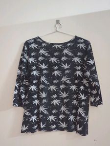 Top And Pyjama Set
