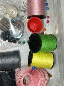 Needle And Thread Set