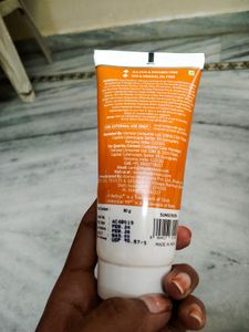 The Derma Co Pore Minimising Priming Sunscreen