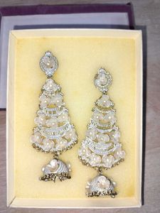 Vintage Floral Jhumka Earrings