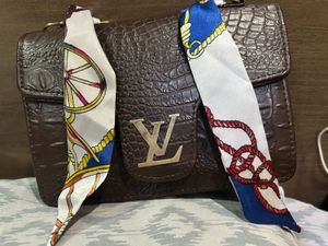 Diwali Sale- LV Handbag - Don’t Miss