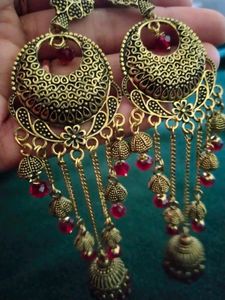 Earings