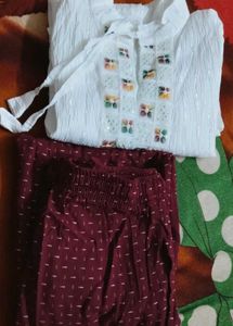 T Shirt And Bottom For Girls...