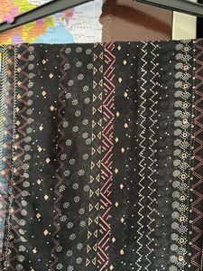 Stalls And scarf